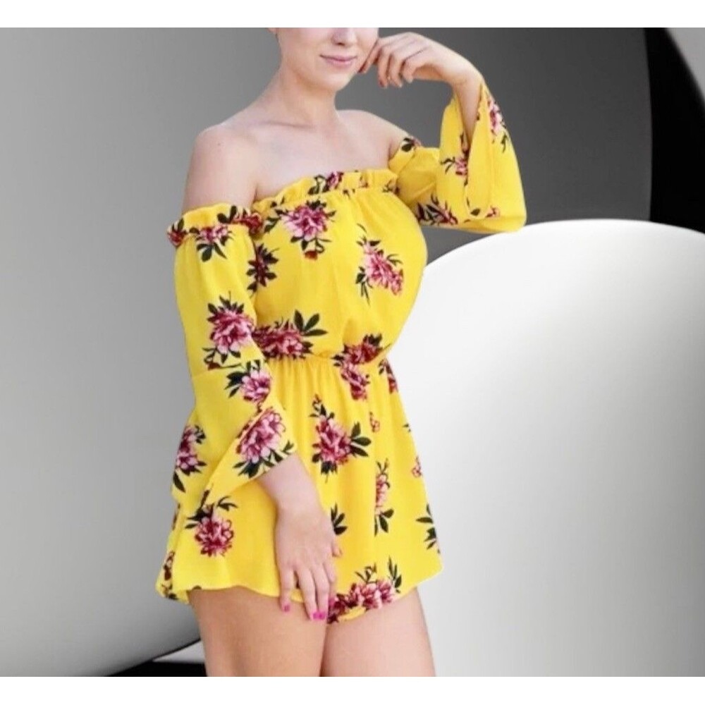 Toxik3‎ Yellow Floral Off The Shoulder Long Sleeve Romper Size XL